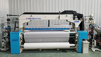 YC600 Air jet loom