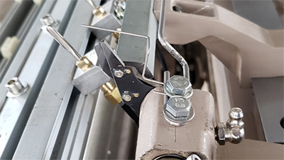 YC700 Air jet loom