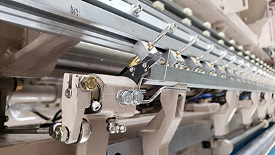 YC700 Air jet loom