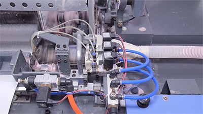 YC920 Air jet loom