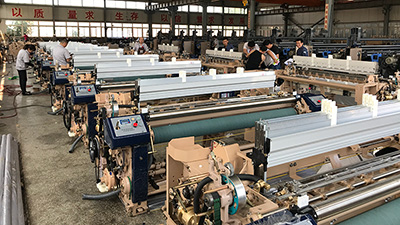 JW822 Water jet loom